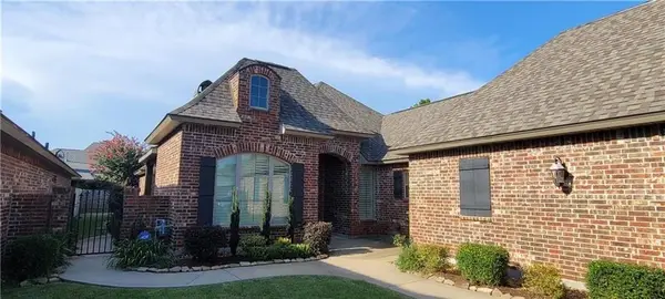 1060 Richmond Circle, Lake Charles, LA 70605