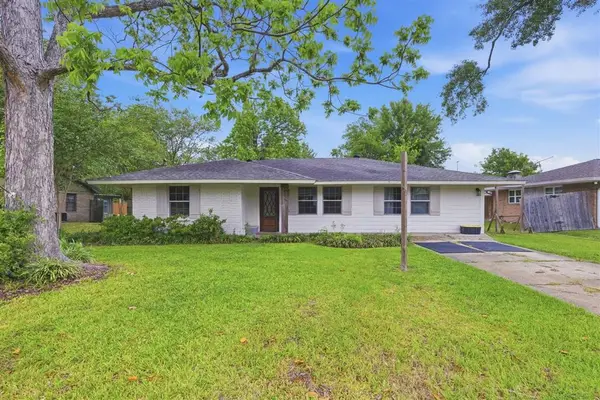 1507 Melanie Drive, Sulphur, LA 70663