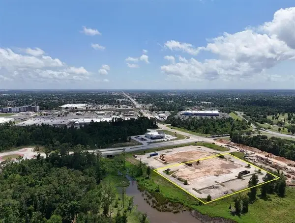 2985 Lauberge Avenue, Lake Charles, LA 70601