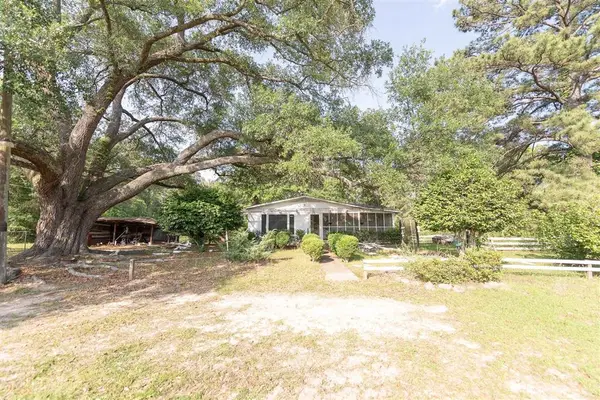 575 West River Road, Glenmora, LA 71433