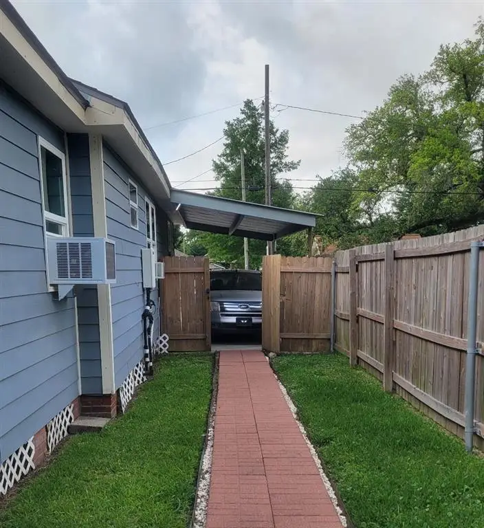 715 Sycamore Street, Lake Charles, LA 70601 - #3