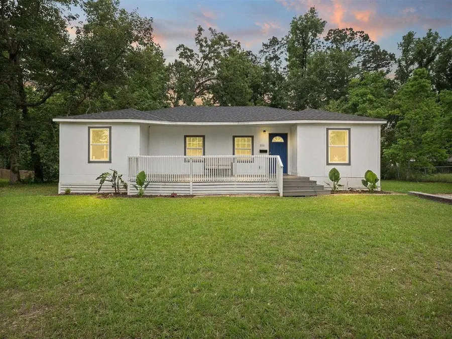 2111 Jean Street, Leesville, LA 71446 - #2