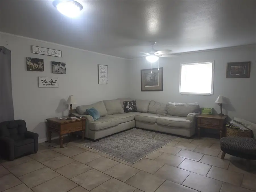 438 N Kingston Sq Square N, Lake Charles, LA 70611 - #3
