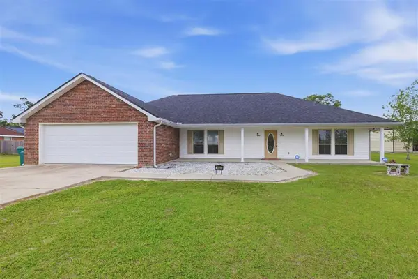 1535 E Liechty Rd Road E, Lake Charles, LA 70611