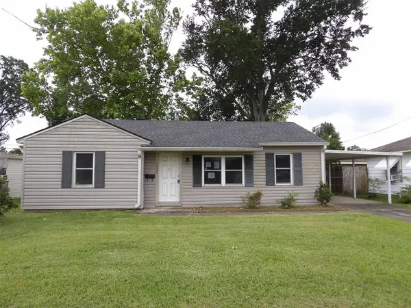 1520 E School Street E, Lake Charles, LA 70608