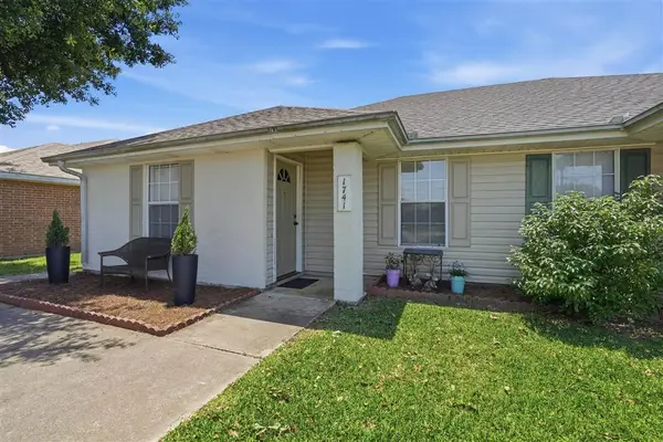 1741 N Tallowood Dr Drive N, Lake Charles, LA 70605
