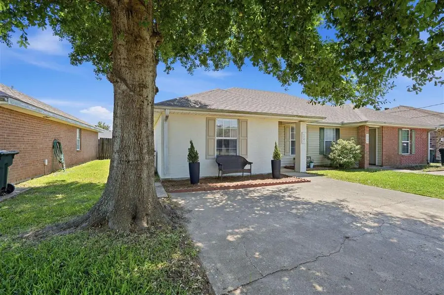 1741 N Tallowood Dr Drive N, Lake Charles, LA 70605 - #2