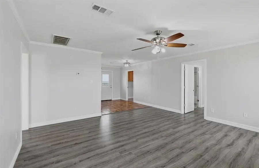 1351 Tall Sky Dr, Lake Charles, LA 70607 - #3
