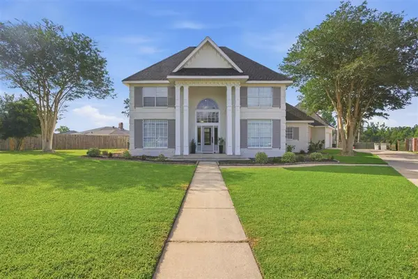 4101 Fernwood Drive, Lake Charles, LA 70605