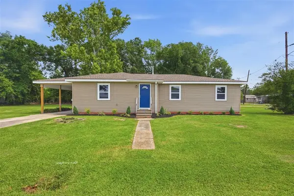 613 Palumbo Street, Sulphur, LA 70663-0000