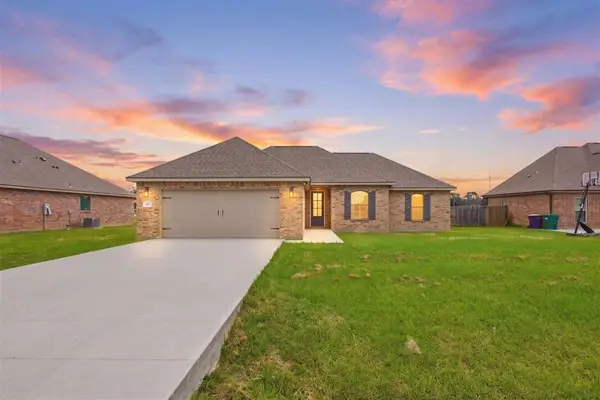 108 Hickory Street, Iowa, LA 70647