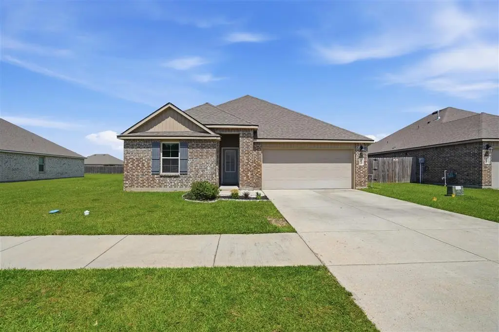 816 Coulee Bend Boulevard, Moss Bluff, LA 70611 - #1