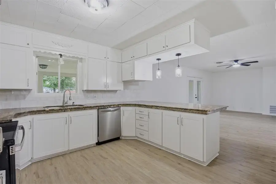 325 Noma, Westlake, LA 70669 - #3
