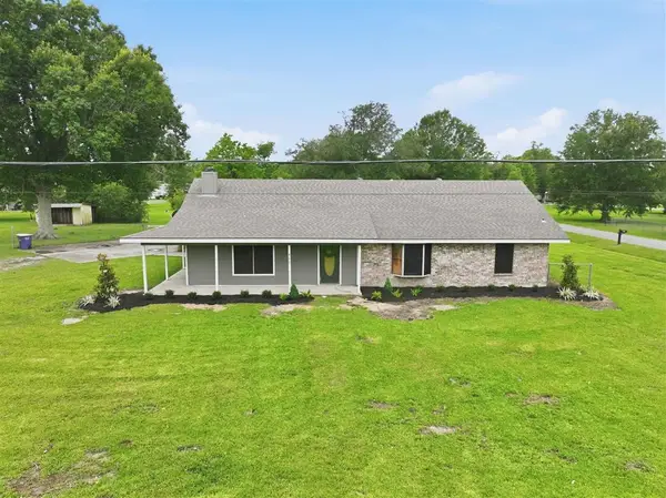 400 S Shermam S, Iowa, LA 70647-0990