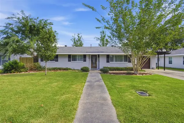622 Creole Lane, Lake Charles, LA 70605
