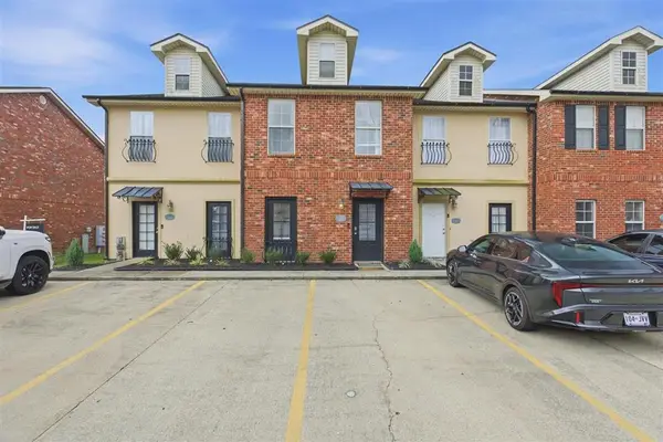 4400 Brown Street #V, Lake Charles, LA 70607