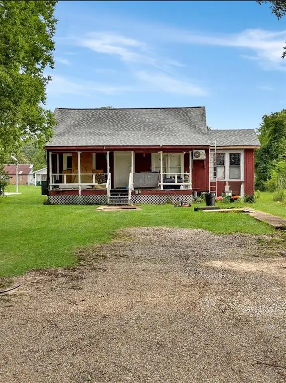406 E 6th Avenue E, Oberlin, LA 70655