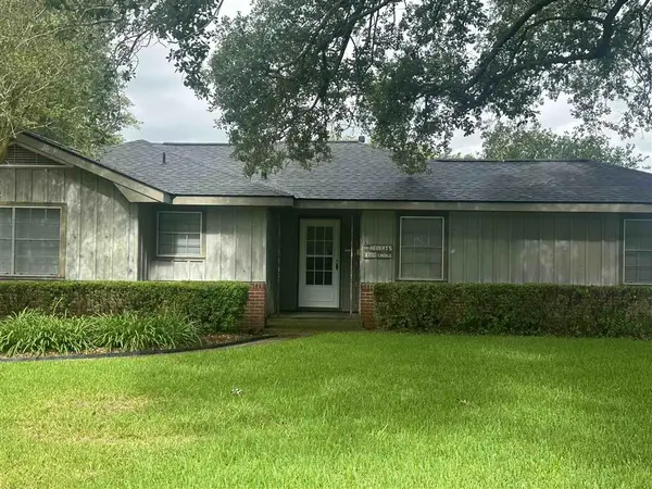 3700 Creole Street, Lake Charles, LA 70605