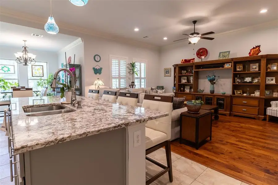 7106 Spring Gardens Drive, Baton Rouge, LA 70817 - #2
