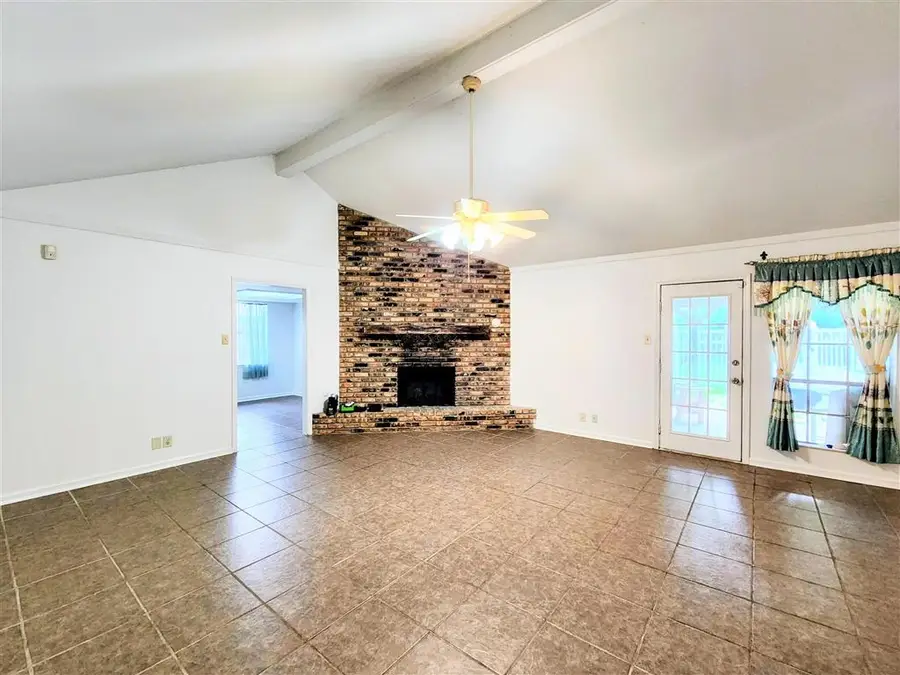 4711 E Greenfield Cir Circle E, Lake Charles, LA 70605 - #3