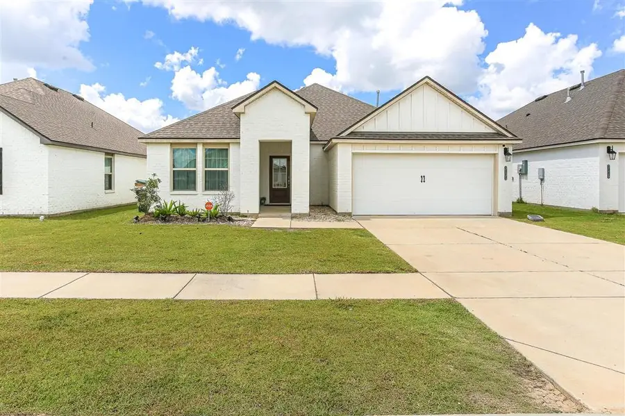 3135 Ravenwood Street, Lake Charles, LA 70607 - #2