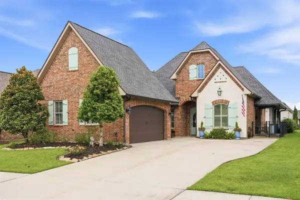 5830 Willow Breeze Drive, Lake Charles, LA 70605