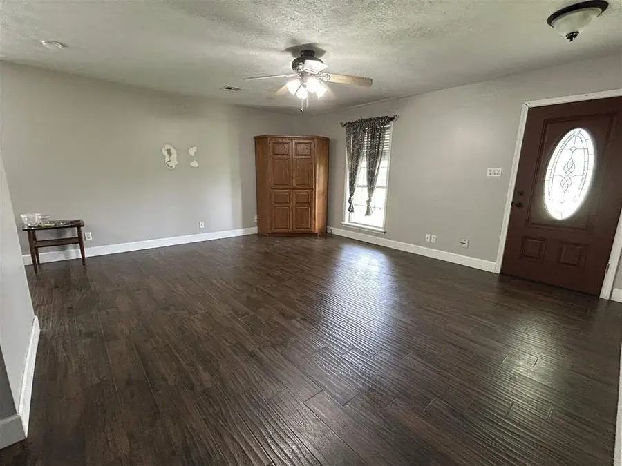 1141 Lake Land Street, Lake Charles, LA 70605 - #2