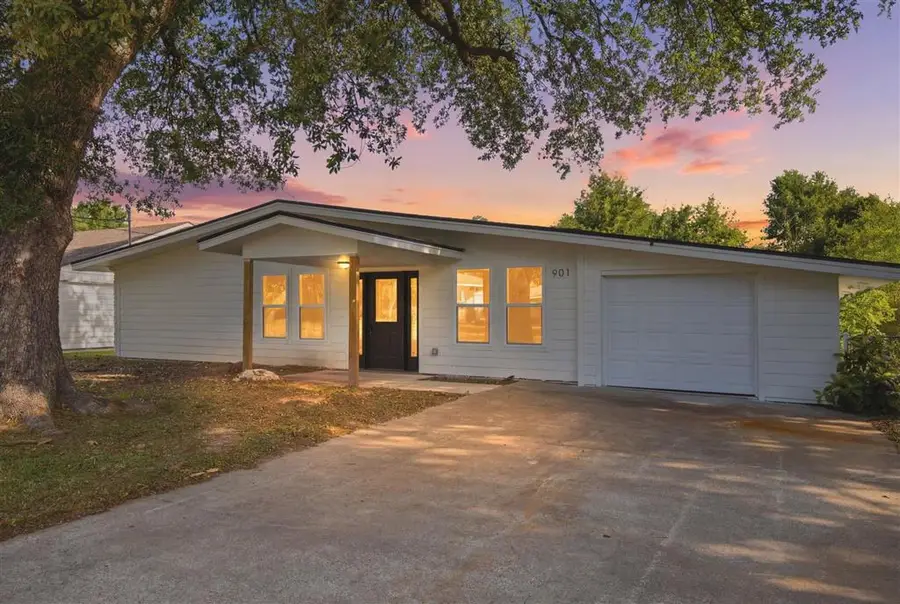 901 Cherryhill Street, Lake Charles, LA 70607-0000 - #2