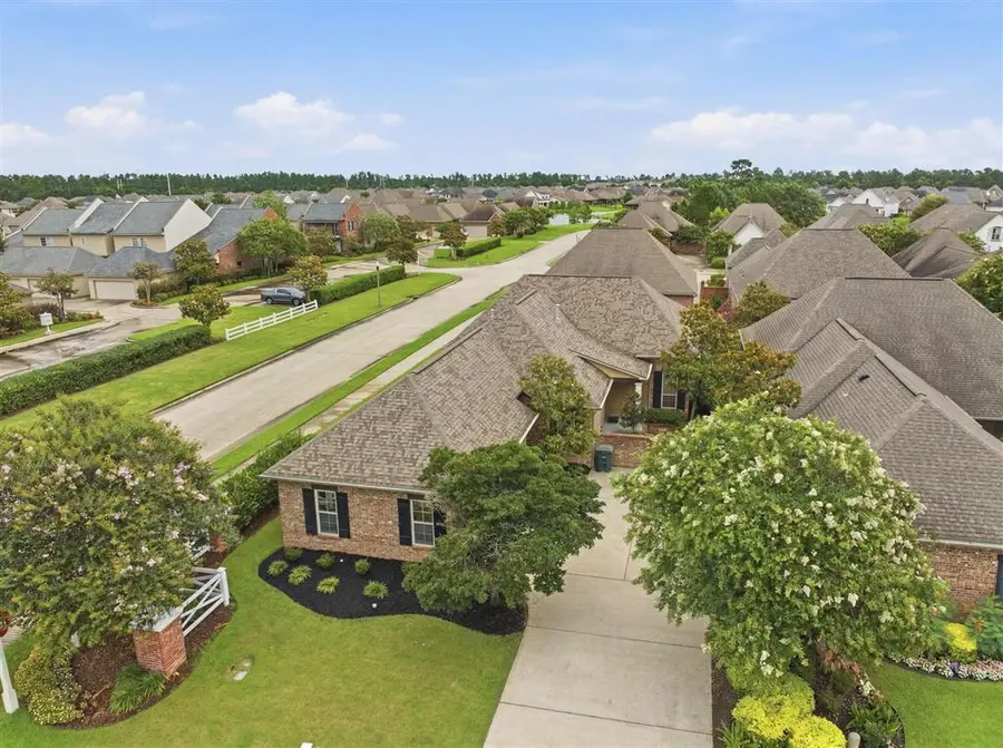 6105 W Azalea Drive W, Lake Charles, LA 70605 - #3