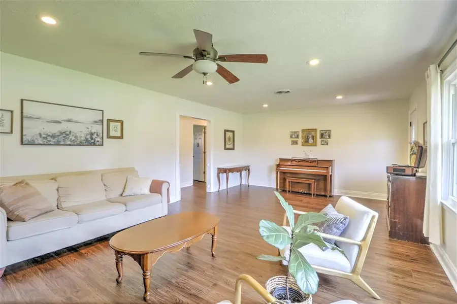 207 Sheridan St Street, Lake Charles, LA 70605 - #3