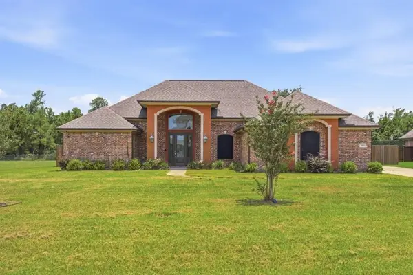 2804 W Jb Carter Lane W, Lake Charles, LA 70615