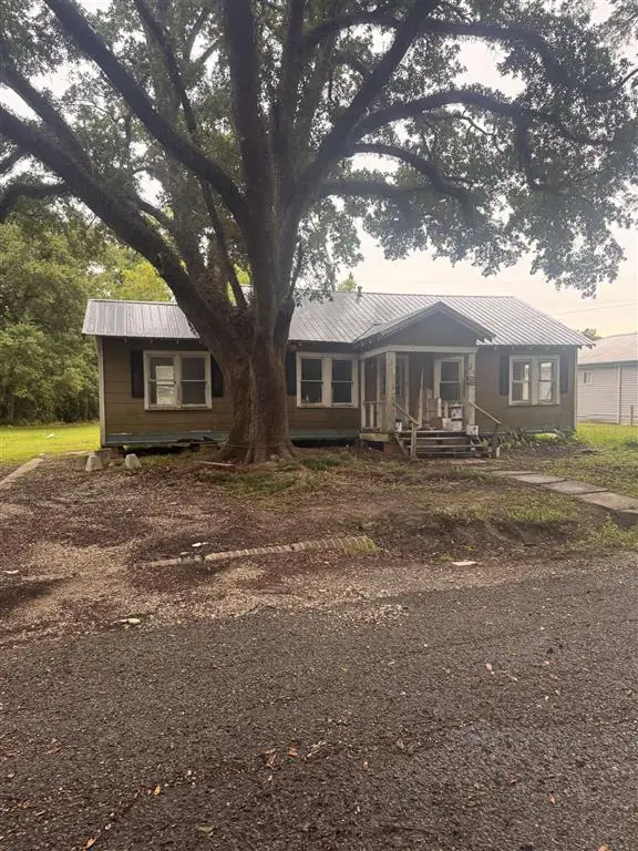 209 Hewitt Street #1, Welsh, LA 70591 - #2
