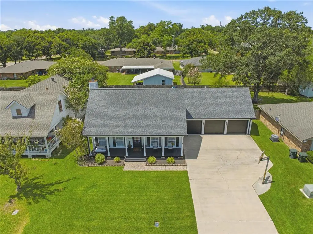 136 E Greenway St Street E, Lake Charles, LA 70605 - #1