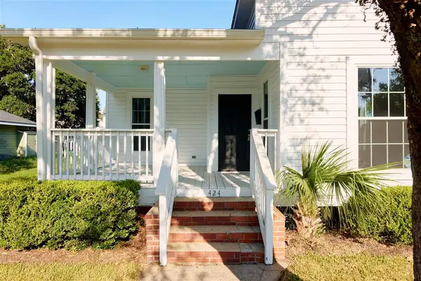 424 Hodges Street, Lake Charles, LA 70601