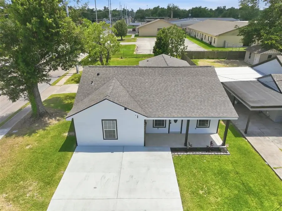 1012 Azalea St Street, Lake Charles, LA 70607 - #2
