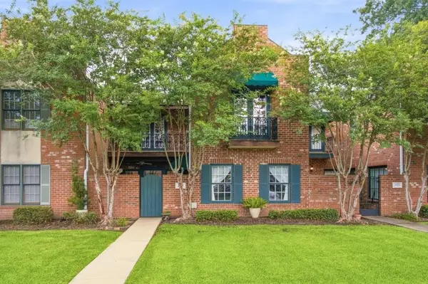202 Dr. Michael Debakey Drive, Lake Charles, LA 70601
