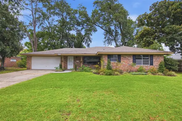 629 Cusic St Street, Lake Charles, LA 70607