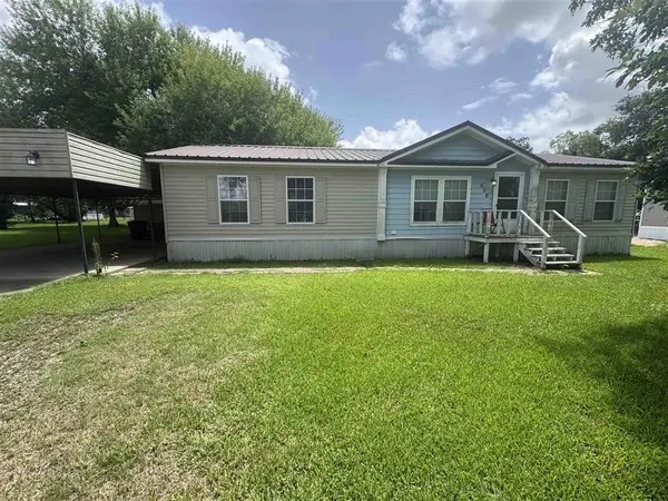638 Louisiana Avenue, Lake Arthur, LA 70549