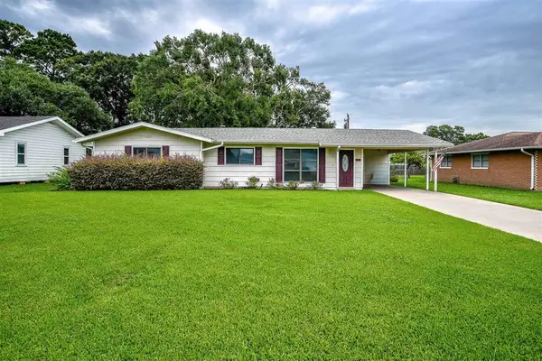318 Crail Street, Jennings, LA 70546