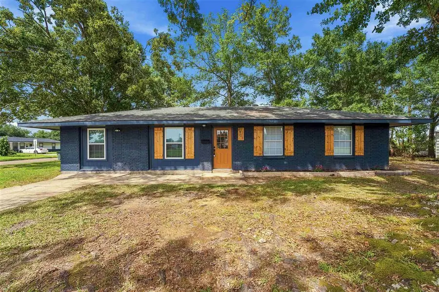 3901 Hoover Cir Circle, Lake Charles, LA 70607 - #2