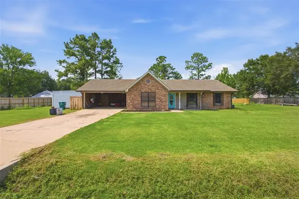 1418 Kristle Ln Lane, Lake Charles, LA 70611
