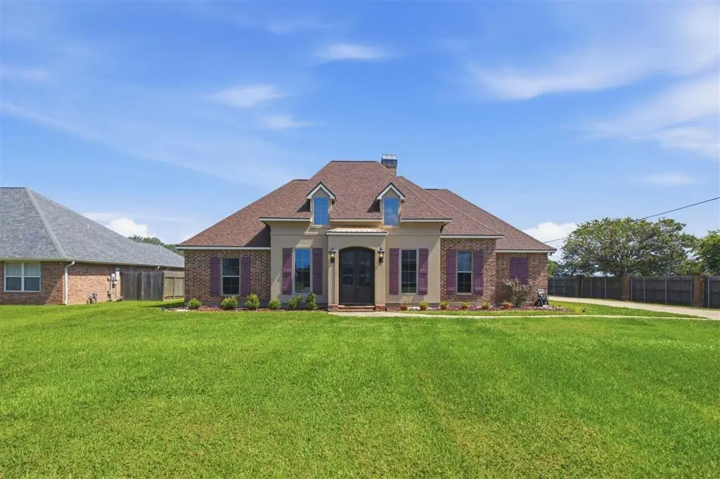 3002 Englewood Dr Drive, Jennings, LA 70546 - #1