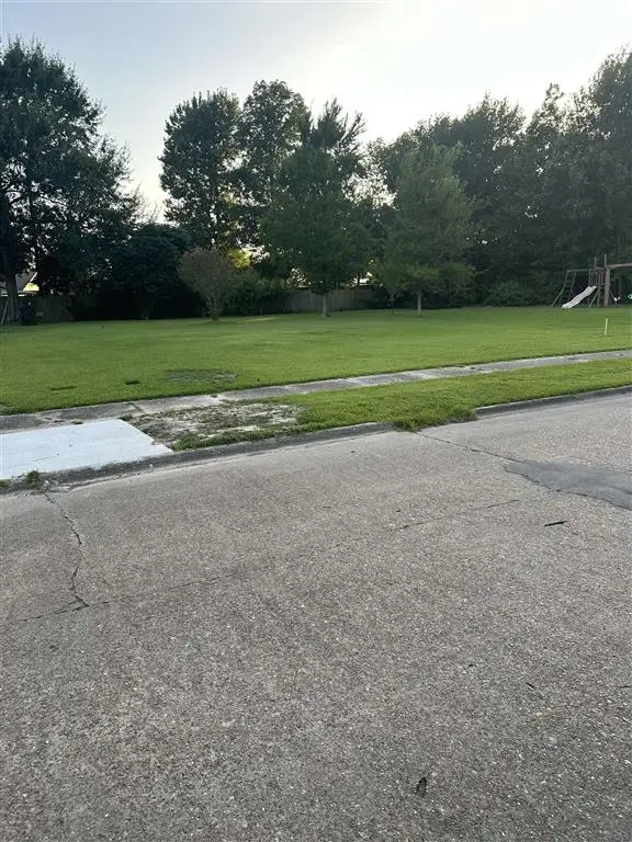 East End Avenue, Sulphur, LA 70663 - #2