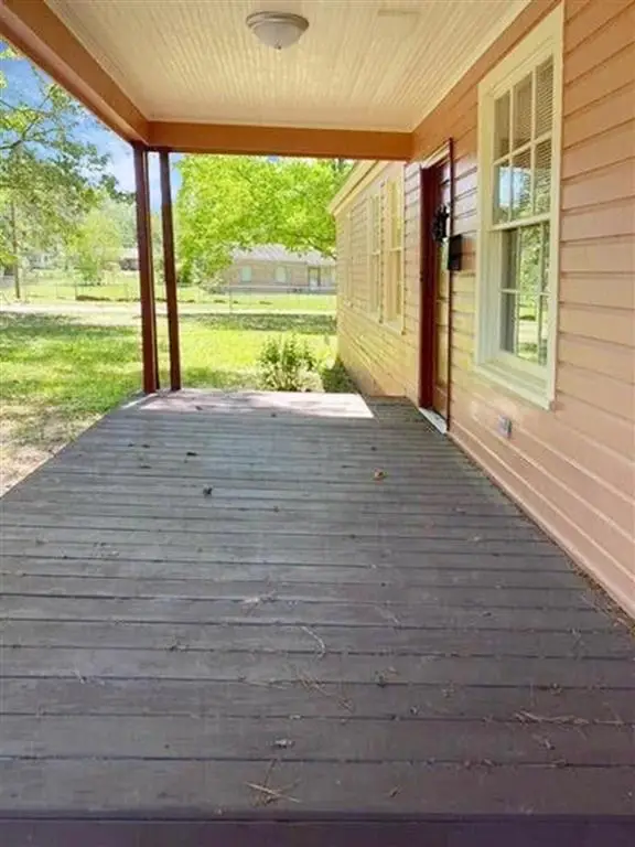 1104 Pinckney Ave Avenue, Leesville, LA 71446 - #3