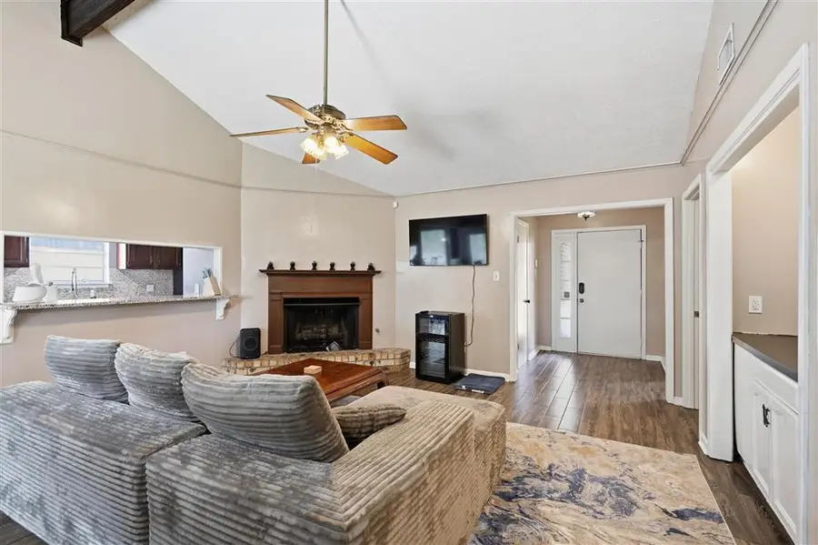 1413 S Meadow Ln Lane S, Lake Charles, LA 70605 - #3