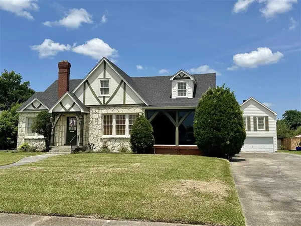 1219 11th Street, Lake Charles, LA 70601