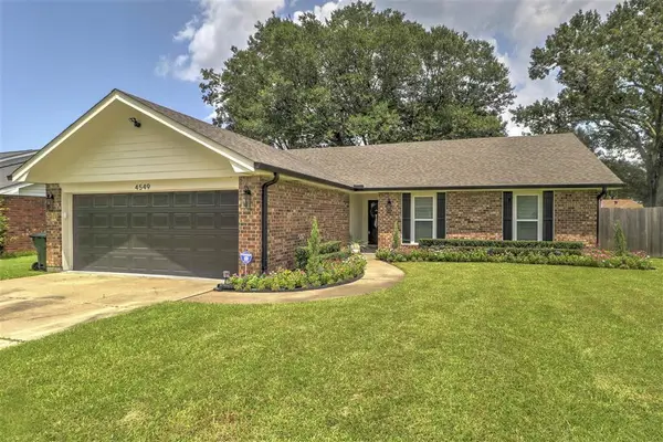 4549 Highland Dr Drive, Lake Charles, LA 70605