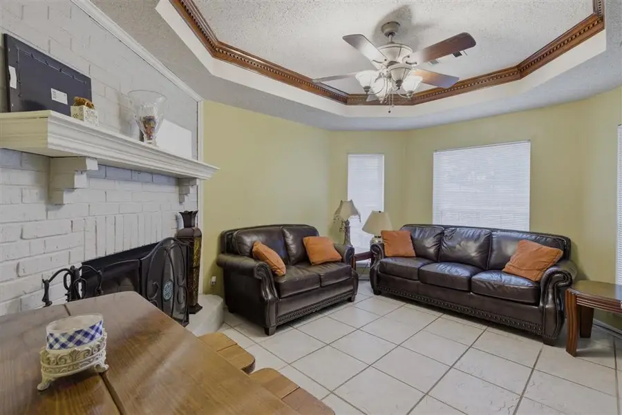 1009 Inverery Drive, Lake Charles, LA 70605 - #2