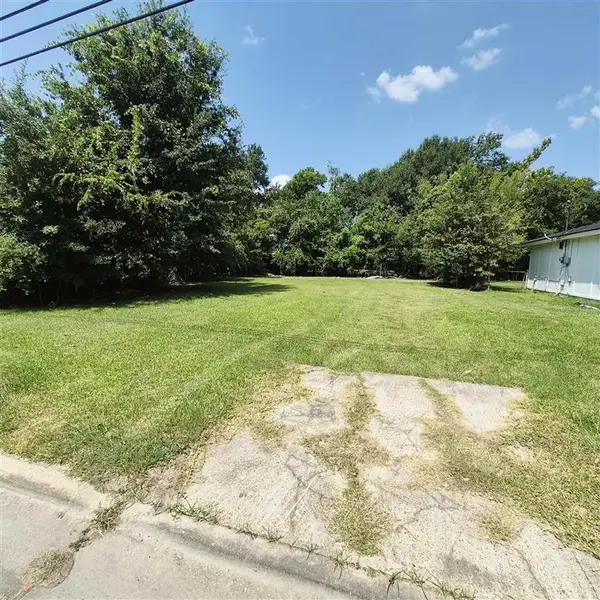 4204 Worthy Drive, Lake Charles, LA 70607