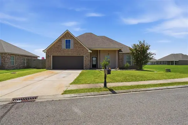 217 Longhill Drive, Sulphur, LA 70665